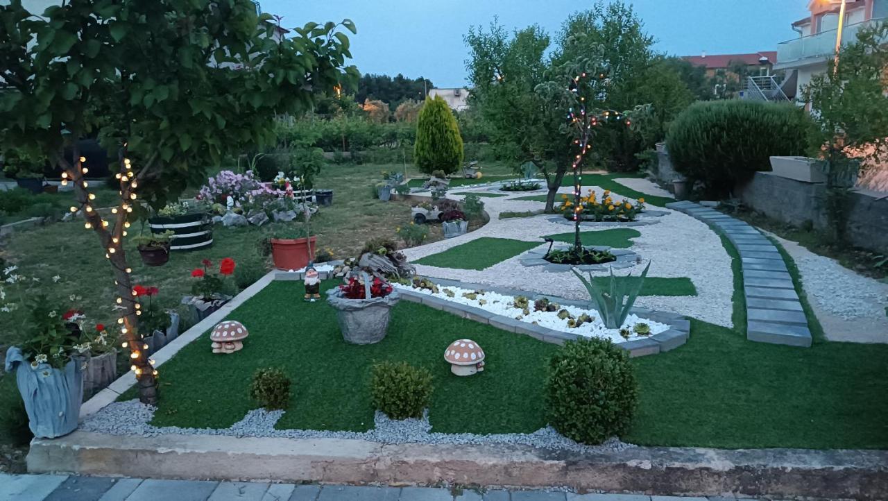 Andela Home - Krka Waterfalls Lozovac Eksteriør bilde