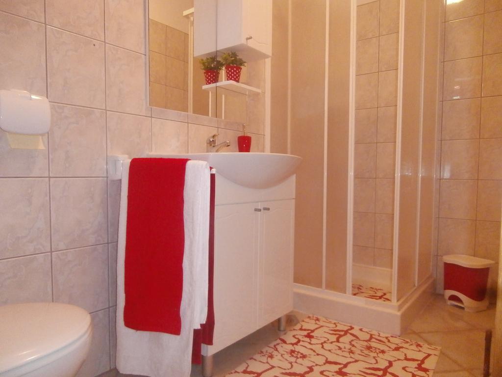 Andela Home - Krka Waterfalls Lozovac Eksteriør bilde