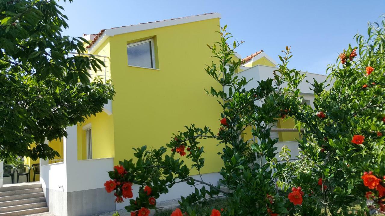 Andela Home - Krka Waterfalls Lozovac Eksteriør bilde
